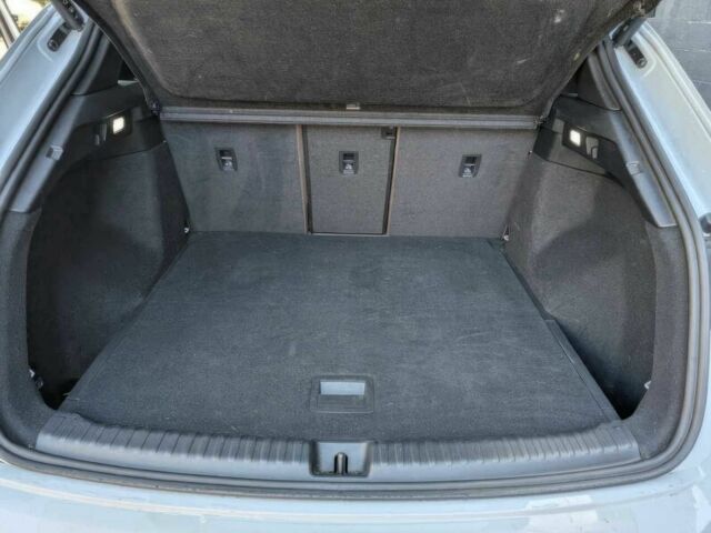 Белый Ауди Другая, объемом двигателя 0 л и пробегом 27 тыс. км за 26000 $, фото 9 на Automoto.ua