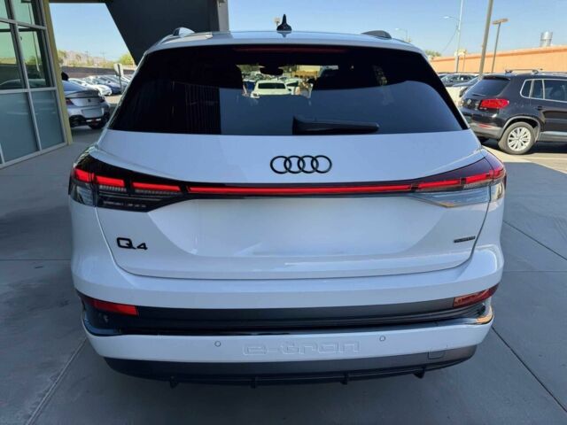 Білий Ауді Інша, об'ємом двигуна 0 л та пробігом 23 тис. км за 16000 $, фото 4 на Automoto.ua