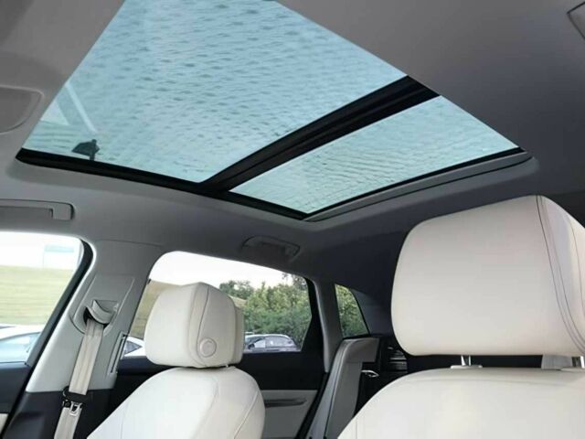 Белый Ауди Другая, объемом двигателя 0 л и пробегом 17 тыс. км за 24800 $, фото 10 на Automoto.ua