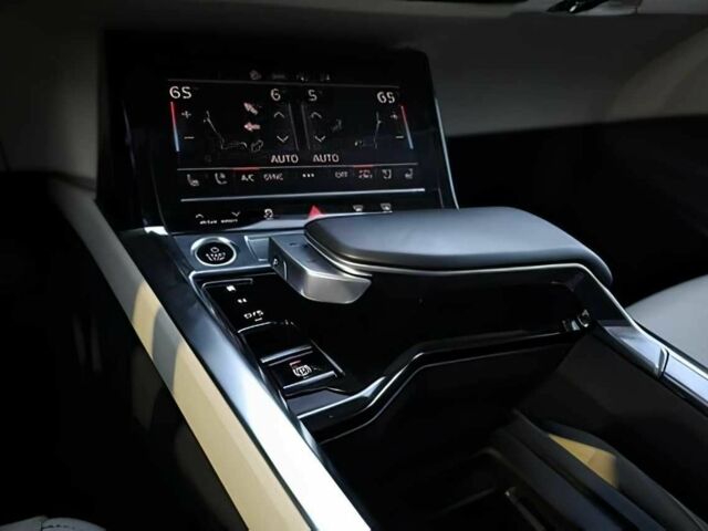 Белый Ауди Другая, объемом двигателя 0 л и пробегом 17 тыс. км за 24800 $, фото 9 на Automoto.ua