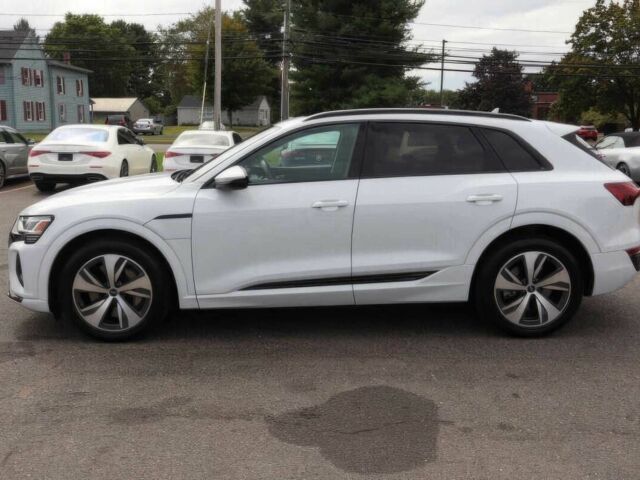 Белый Ауди Другая, объемом двигателя 0 л и пробегом 20 тыс. км за 24800 $, фото 4 на Automoto.ua