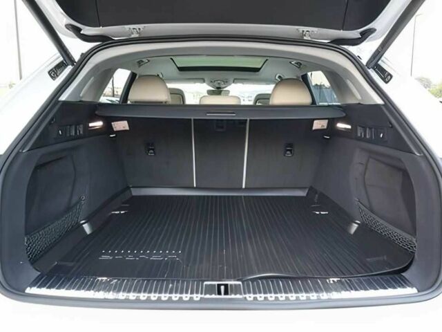 Белый Ауди Другая, объемом двигателя 0 л и пробегом 17 тыс. км за 24800 $, фото 12 на Automoto.ua