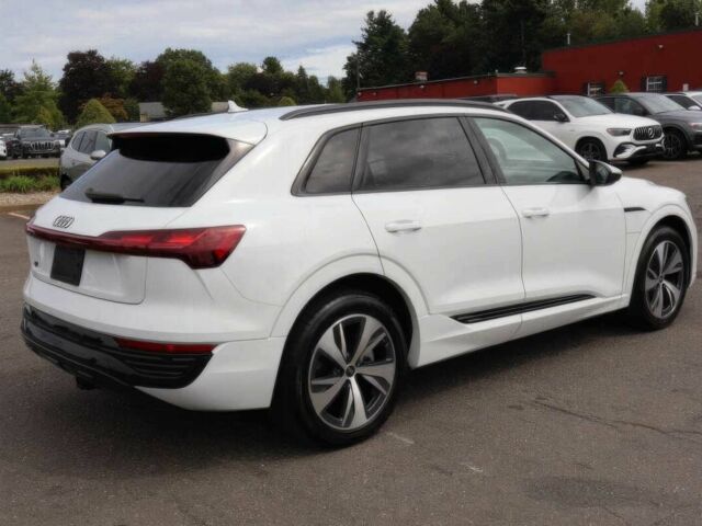 Белый Ауди Другая, объемом двигателя 0 л и пробегом 20 тыс. км за 24800 $, фото 7 на Automoto.ua