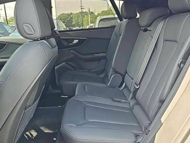 Белый Ауди Другая, объемом двигателя 0 л и пробегом 33 тыс. км за 80000 $, фото 9 на Automoto.ua