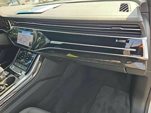 Белый Ауди Другая, объемом двигателя 0 л и пробегом 33 тыс. км за 80000 $, фото 7 на Automoto.ua