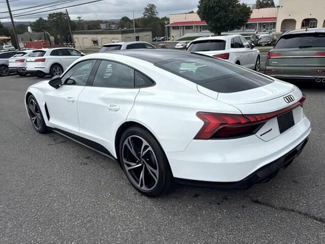 Белый Ауди Другая, объемом двигателя 0 л и пробегом 12 тыс. км за 20000 $, фото 6 на Automoto.ua