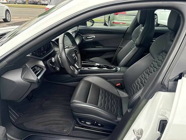 Белый Ауди Другая, объемом двигателя 0 л и пробегом 12 тыс. км за 20000 $, фото 8 на Automoto.ua