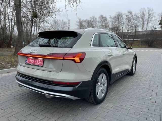 Бежевый Ауди Другая, объемом двигателя 0 л и пробегом 79 тыс. км за 33700 $, фото 2 на Automoto.ua