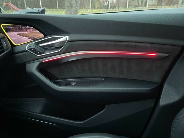 Бежевый Ауди Другая, объемом двигателя 0 л и пробегом 79 тыс. км за 33700 $, фото 14 на Automoto.ua