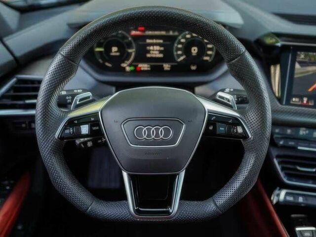 Черный Ауди Другая, объемом двигателя 0 л и пробегом 28 тыс. км за 35000 $, фото 10 на Automoto.ua