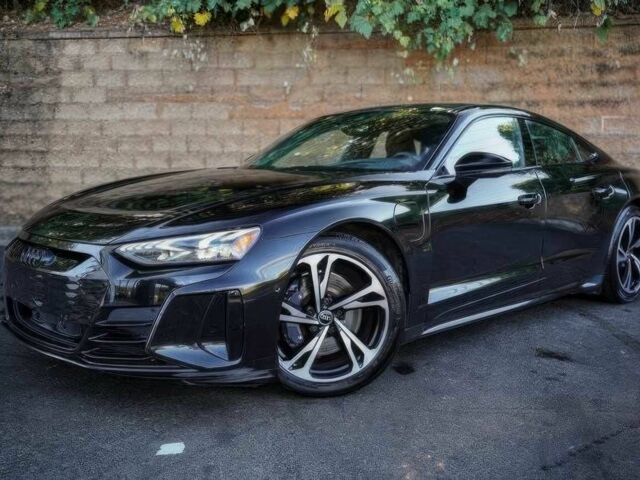 Чорний Ауді Інша, об'ємом двигуна 0 л та пробігом 19 тис. км за 34000 $, фото 2 на Automoto.ua