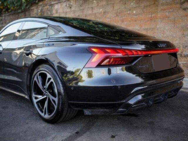 Чорний Ауді Інша, об'ємом двигуна 0 л та пробігом 19 тис. км за 34000 $, фото 5 на Automoto.ua