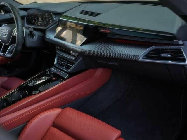 Черный Ауди Другая, объемом двигателя 0 л и пробегом 28 тыс. км за 35000 $, фото 9 на Automoto.ua