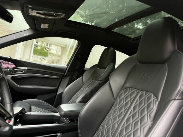 Черный Ауди Другая, объемом двигателя 0 л и пробегом 85 тыс. км за 42500 $, фото 5 на Automoto.ua