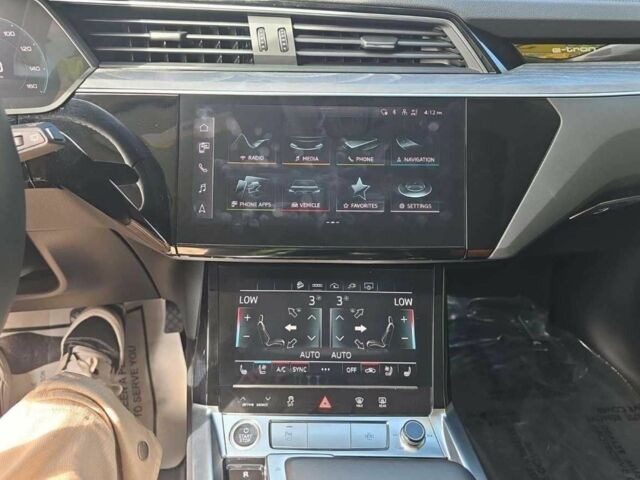 Черный Ауди Другая, объемом двигателя 0 л и пробегом 23 тыс. км за 78000 $, фото 9 на Automoto.ua