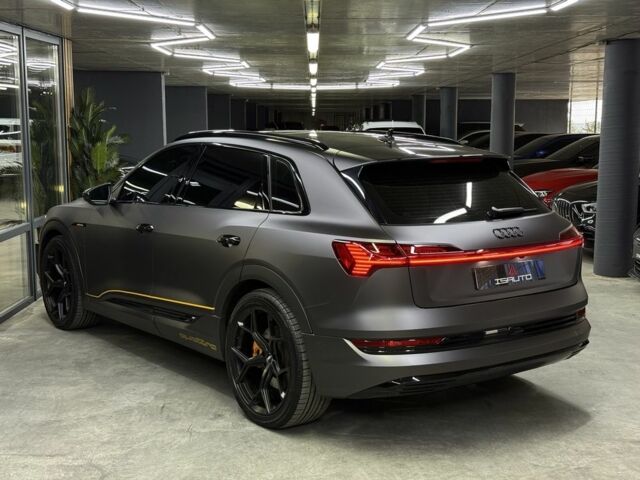 Черный Ауди Другая, объемом двигателя 0 л и пробегом 182 тыс. км за 23500 $, фото 12 на Automoto.ua