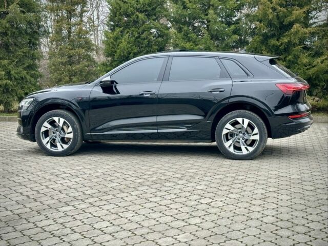 Чорний Ауді Інша, об'ємом двигуна 0 л та пробігом 180 тис. км за 25000 $, фото 3 на Automoto.ua