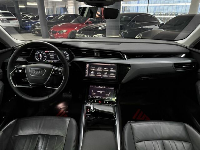 Черный Ауди Другая, объемом двигателя 0 л и пробегом 182 тыс. км за 23500 $, фото 20 на Automoto.ua