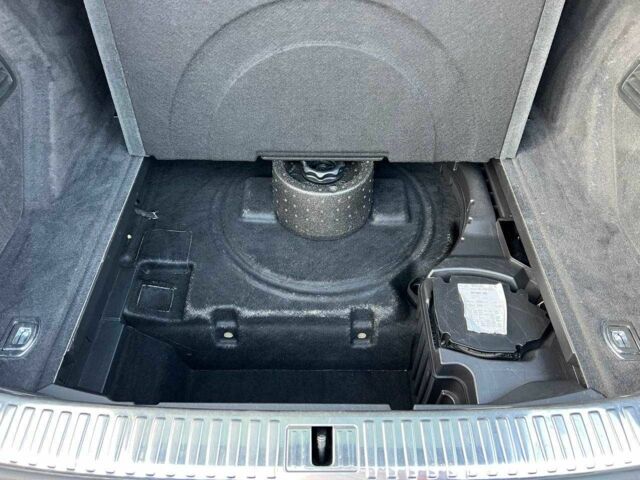 Черный Ауди Другая, объемом двигателя 0 л и пробегом 165 тыс. км за 25999 $, фото 19 на Automoto.ua