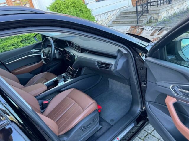 Черный Ауди Другая, объемом двигателя 0 л и пробегом 46 тыс. км за 30000 $, фото 8 на Automoto.ua