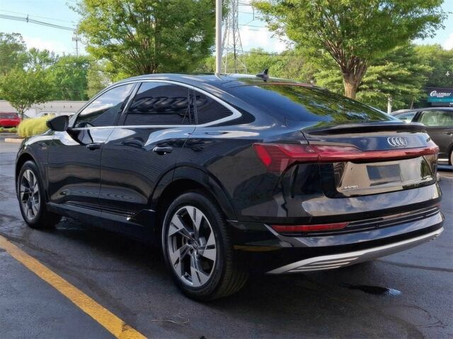 Черный Ауди Другая, объемом двигателя 0 л и пробегом 49 тыс. км за 24200 $, фото 5 на Automoto.ua