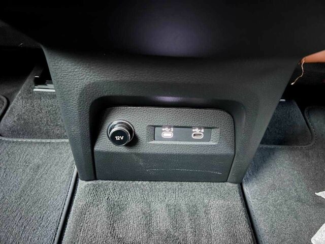 Черный Ауди Другая, объемом двигателя 0 л и пробегом 165 тыс. км за 25999 $, фото 23 на Automoto.ua