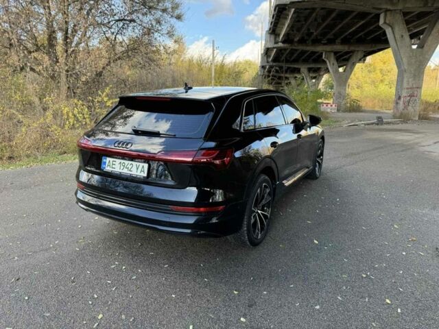 Черный Ауди Другая, объемом двигателя 0 л и пробегом 65 тыс. км за 25599 $, фото 3 на Automoto.ua