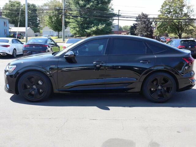 Черный Ауди Другая, объемом двигателя 0 л и пробегом 11 тыс. км за 17600 $, фото 3 на Automoto.ua