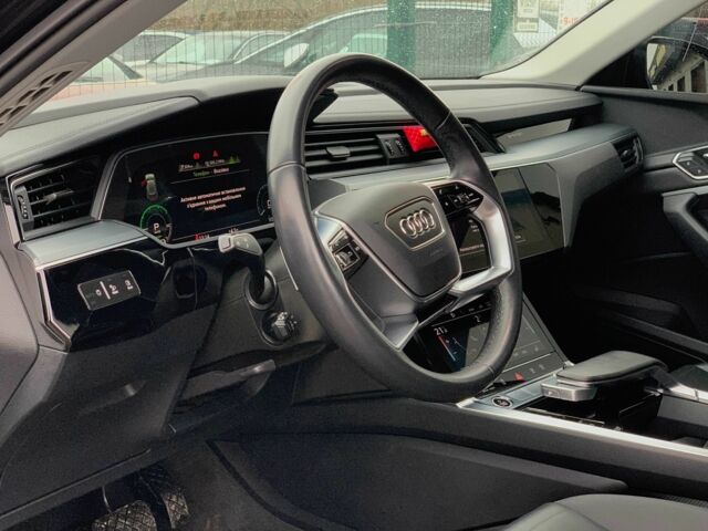 Черный Ауди Другая, объемом двигателя 0 л и пробегом 64 тыс. км за 35955 $, фото 9 на Automoto.ua