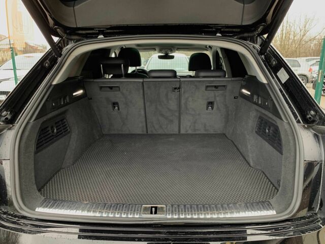 Черный Ауди Другая, объемом двигателя 0 л и пробегом 64 тыс. км за 35955 $, фото 13 на Automoto.ua