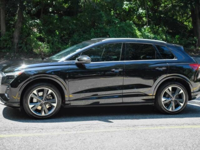 Черный Ауди Другая, объемом двигателя 0 л и пробегом 12 тыс. км за 22000 $, фото 3 на Automoto.ua