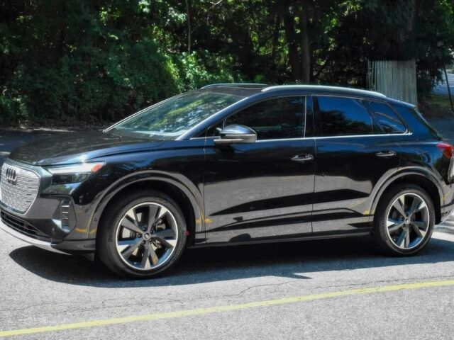 Черный Ауди Другая, объемом двигателя 0 л и пробегом 12 тыс. км за 22000 $, фото 2 на Automoto.ua