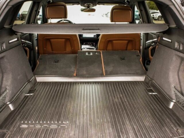 Черный Ауди Другая, объемом двигателя 0 л и пробегом 19 тыс. км за 31000 $, фото 16 на Automoto.ua