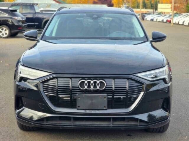 Черный Ауди Другая, объемом двигателя 0 л и пробегом 28 тыс. км за 21000 $, фото 1 на Automoto.ua