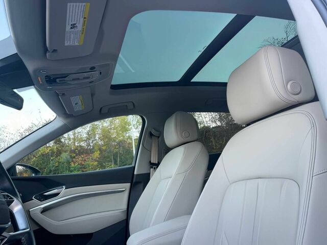 Черный Ауди Другая, объемом двигателя 0 л и пробегом 13 тыс. км за 16000 $, фото 9 на Automoto.ua