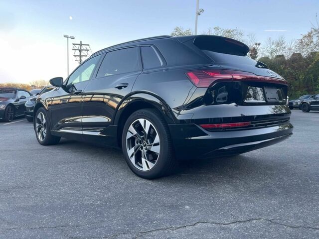 Черный Ауди Другая, объемом двигателя 0 л и пробегом 13 тыс. км за 16000 $, фото 5 на Automoto.ua