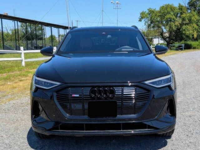 Черный Ауди Другая, объемом двигателя 0 л и пробегом 29 тыс. км за 16000 $, фото 1 на Automoto.ua