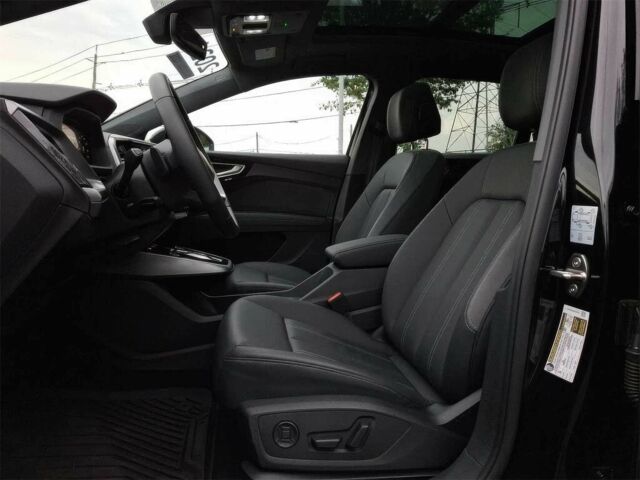 Черный Ауди Другая, объемом двигателя 0 л и пробегом 17 тыс. км за 15000 $, фото 7 на Automoto.ua