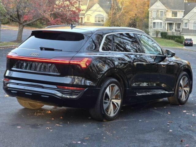 Черный Ауди Другая, объемом двигателя 0 л и пробегом 13 тыс. км за 35700 $, фото 3 на Automoto.ua