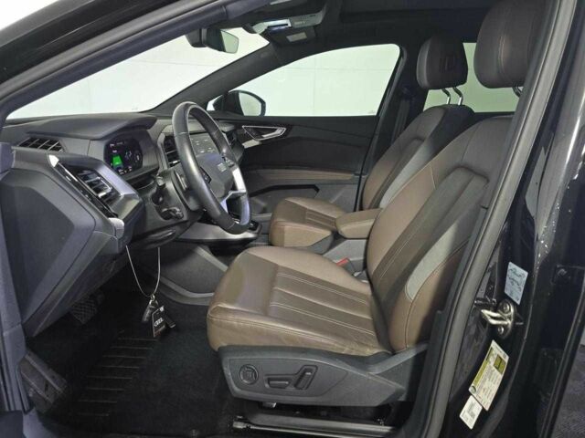 Черный Ауди Другая, объемом двигателя 0 л и пробегом 20 тыс. км за 24700 $, фото 6 на Automoto.ua