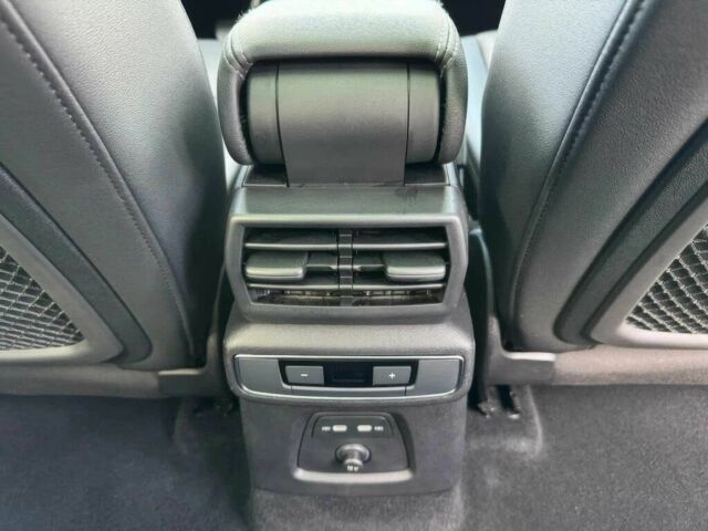 Черный Ауди Другая, объемом двигателя 0 л и пробегом 13 тыс. км за 26000 $, фото 12 на Automoto.ua