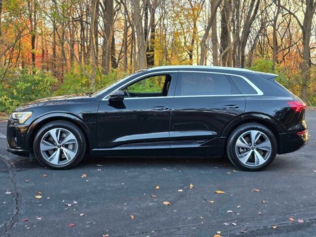 Черный Ауди Другая, объемом двигателя 0 л и пробегом 13 тыс. км за 35700 $, фото 6 на Automoto.ua