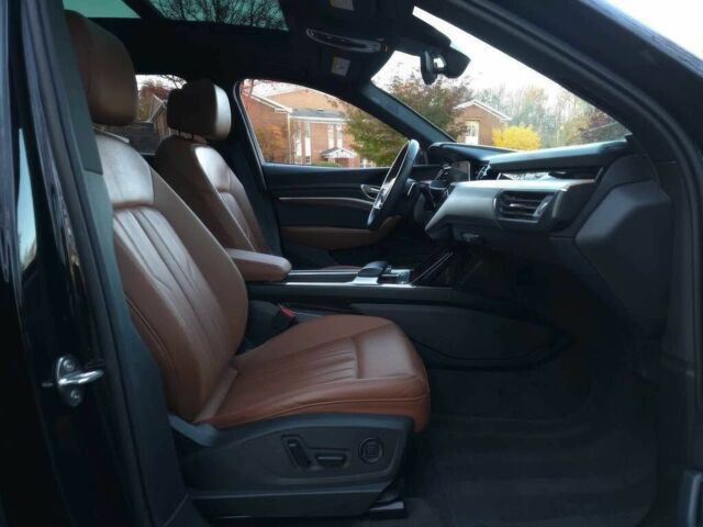 Черный Ауди Другая, объемом двигателя 0 л и пробегом 13 тыс. км за 35700 $, фото 10 на Automoto.ua