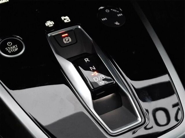 Черный Ауди Другая, объемом двигателя 0 л и пробегом 17 тыс. км за 15000 $, фото 14 на Automoto.ua