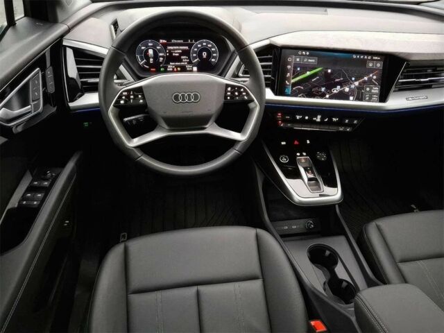 Черный Ауди Другая, объемом двигателя 0 л и пробегом 17 тыс. км за 15000 $, фото 6 на Automoto.ua