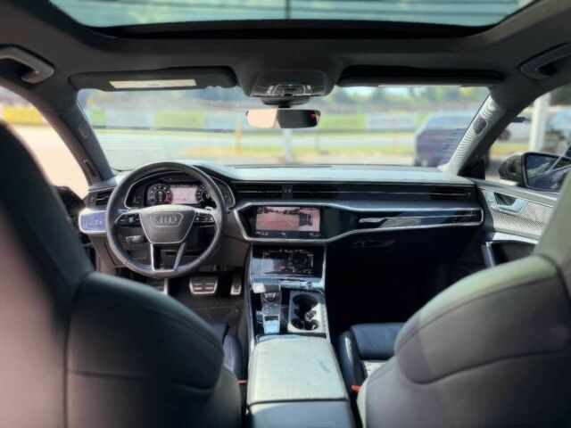 Чорний Ауді Інша, об'ємом двигуна 4 л та пробігом 69 тис. км за 38900 $, фото 7 на Automoto.ua