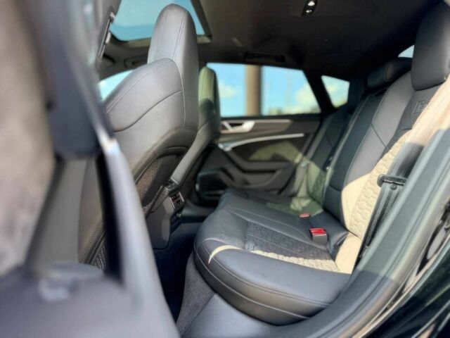 Чорний Ауді Інша, об'ємом двигуна 4 л та пробігом 69 тис. км за 38900 $, фото 9 на Automoto.ua