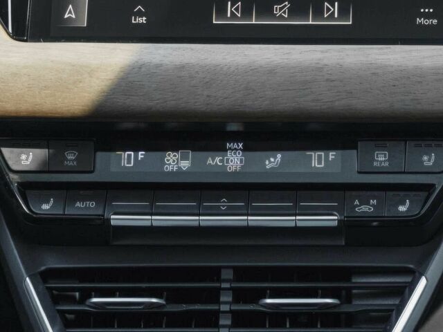 Черный Ауди Другая, объемом двигателя 0 л и пробегом 12 тыс. км за 26100 $, фото 14 на Automoto.ua