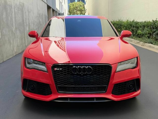 Красный Ауди Другая, объемом двигателя 4 л и пробегом 77 тыс. км за 12000 $, фото 1 на Automoto.ua