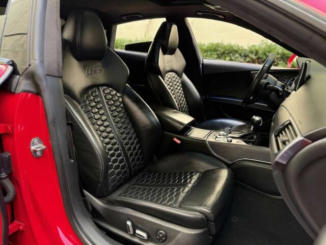 Красный Ауди Другая, объемом двигателя 4 л и пробегом 79 тыс. км за 27500 $, фото 5 на Automoto.ua